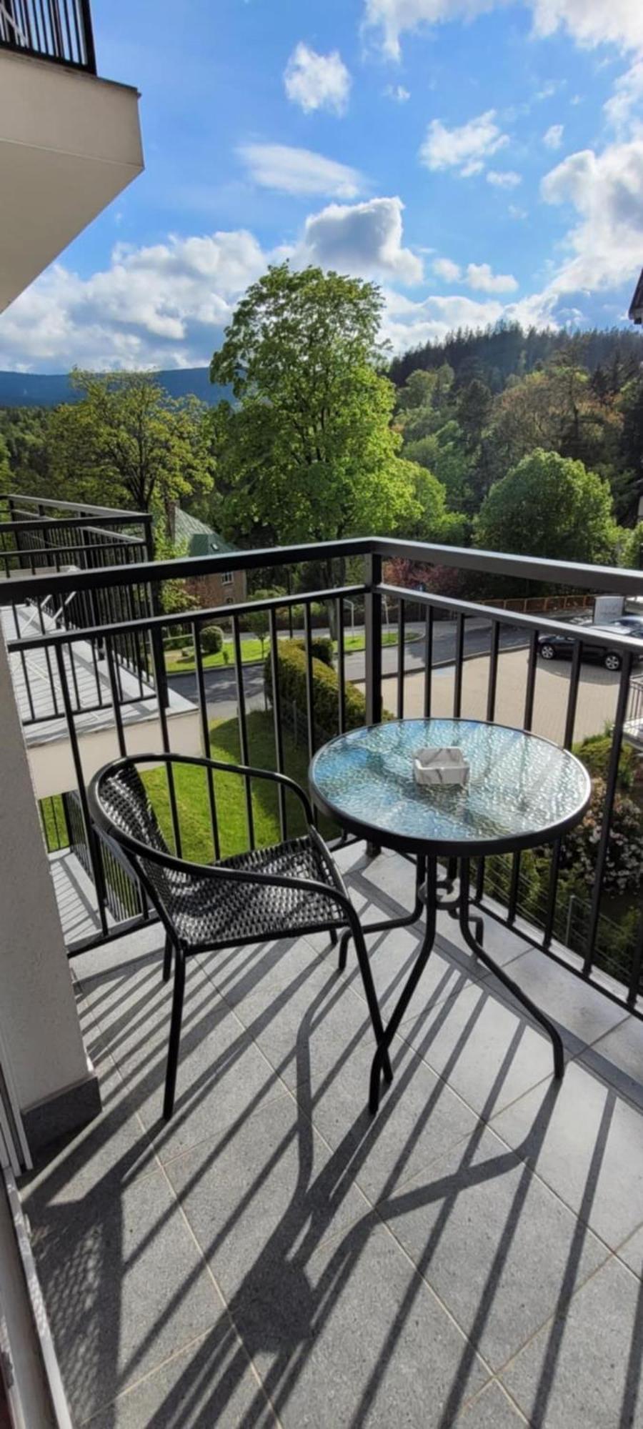 Apartament Juzo Villa Montain View شكلارسكا بوريبا المظهر الخارجي الصورة